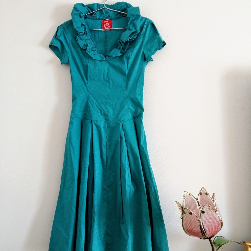 Yoko Ruffle collar Dress